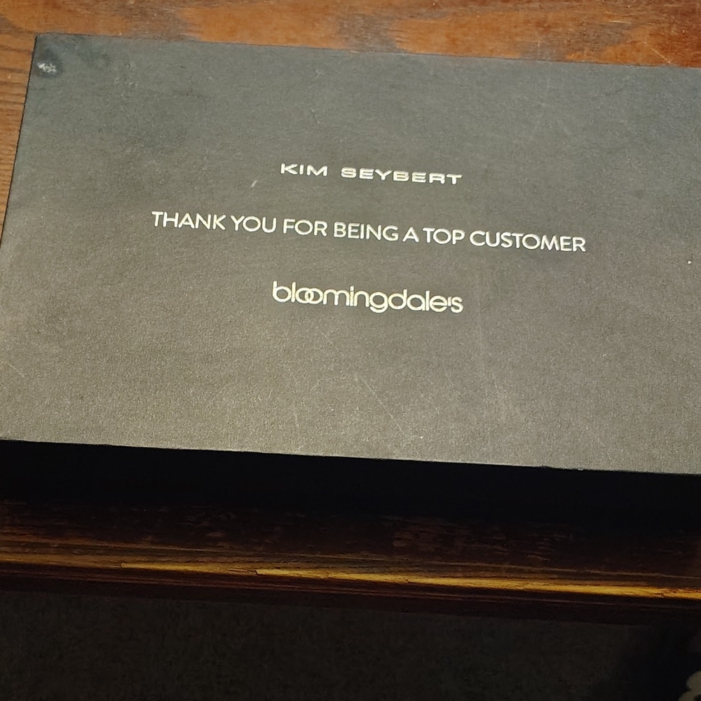 Kim Seybert Black Box